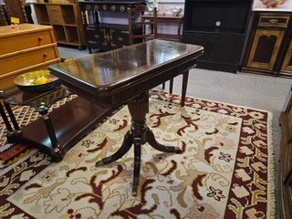 Mesa de jogo / Consola - ótimo estado