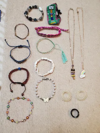Lote bisutería 30 piezas