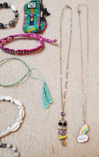 Lote bisutería 30 piezas