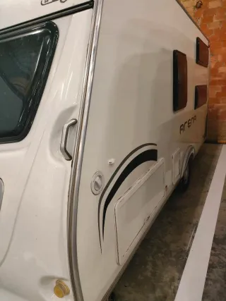 Caravana Across Arena 430 CDL