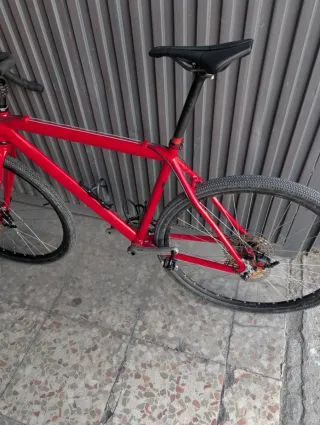 Bicicleta Gravel Roja