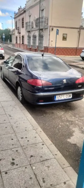 Peugeot 607 2002