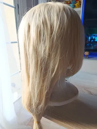 Peluca rubia larga 130 cm