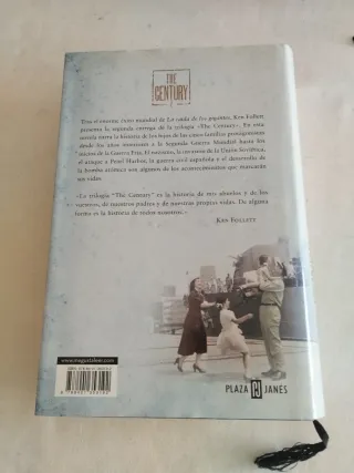 La caída de los gigantes (The Century 1) (Spani...