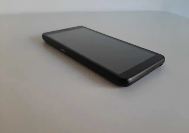 Alcatel 1B Negro