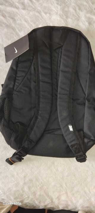 Mochila Nike Negra