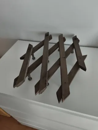 Perchero extensible madera