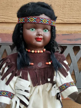 Muñeca antigua celuloide negra