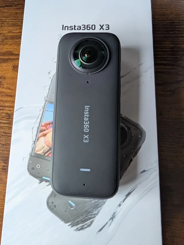 Insta360 X3 + Accesorios