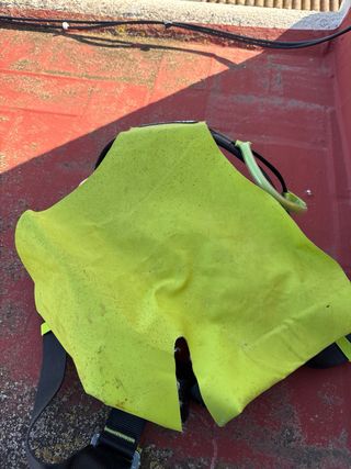 Arnés barranquismo profesional