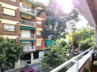 Piso en venta en Ca n'Aurell en Terrassa