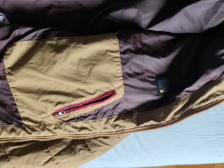 Chaqueta Carhartt acolchada con capucha