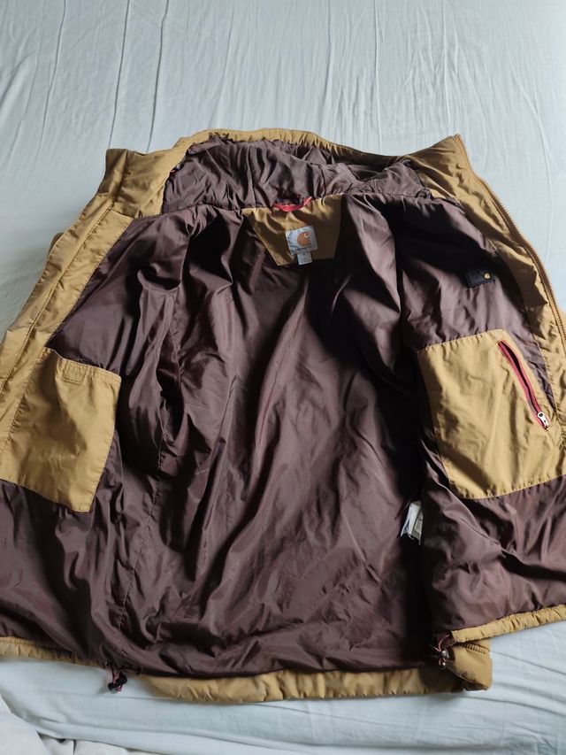Chaqueta Carhartt acolchada con capucha