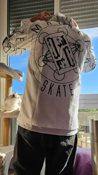 Cortavientos blanco con estampado MAGNET SKATE