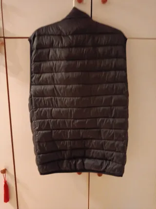 Chaleco acolchado negro hombre