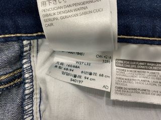 Pantalón Levis 519 Skinny Azul