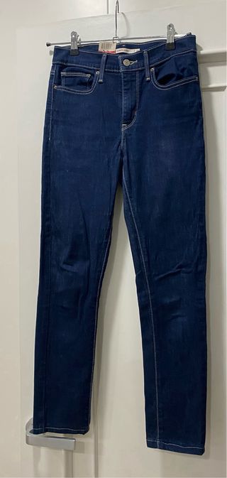Pantalón Levis 519 Skinny Azul