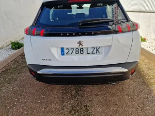 Peugeot 2008 HDI 110 CV