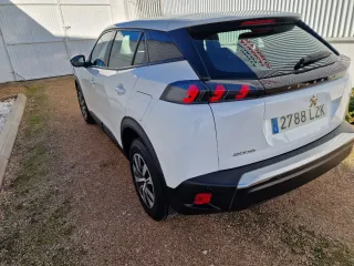 Peugeot 2008 HDI 110 CV
