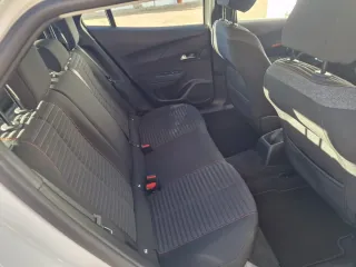 Peugeot 2008 HDI 110 CV