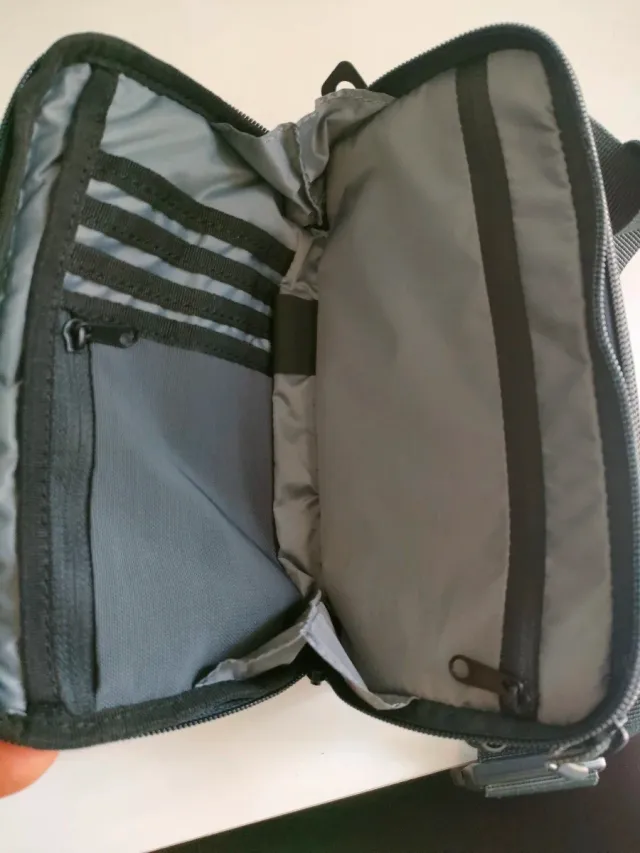 Riñonera Forclaz Marrón y Gris