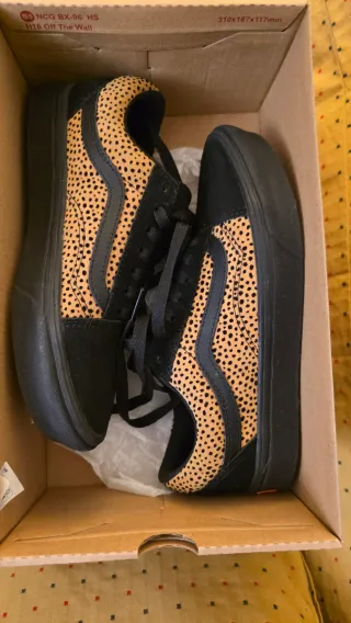 Vans Old Skool Animal Print Negro/Beige