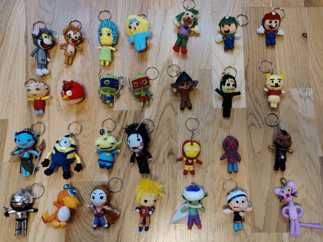 Pack Llaveros Muñecos Hilo Colección
