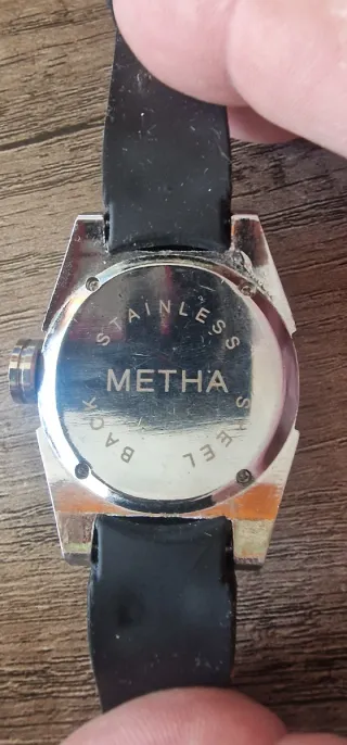 2 Relojes Mujer Oro y Plata