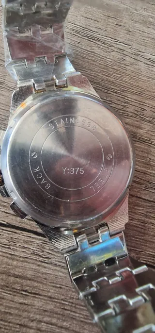 2 Relojes Mujer Oro y Plata