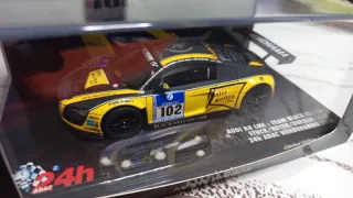 Minichamps Audi R8 LMS 1/43