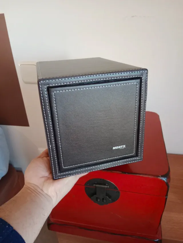 Caja de piel para CDs