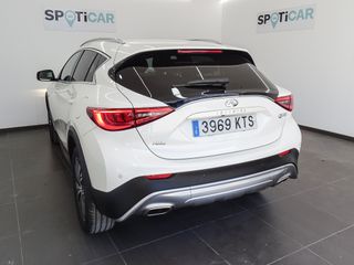 INFINITI QX30 2.2D PREMIUM 7DCT AWD