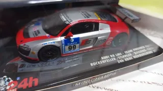 Minichamps Audi R8 LMS Phoenix 1/43