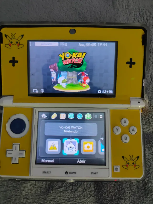 Nintendo 3DS Amarilla y Blanca