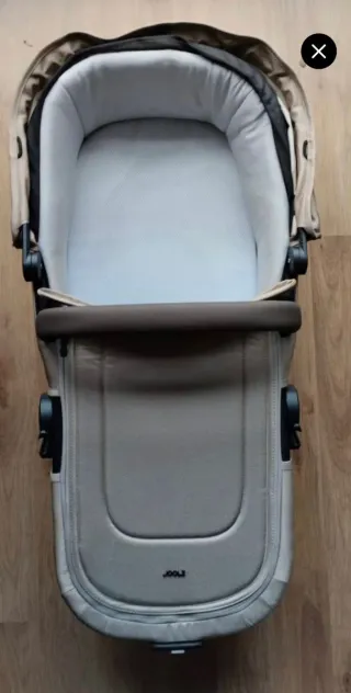 Carrito y cuco de bebe Joolz Air con cuco