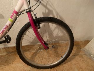 Bicicleta Dembike 24 Rosa y Blanca