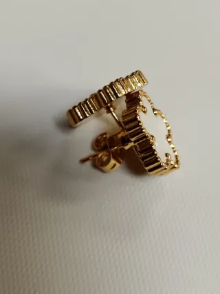 Orecchini fiore madreperla oro