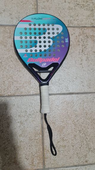 Bullpadel Flow Light Alejandra Salazar