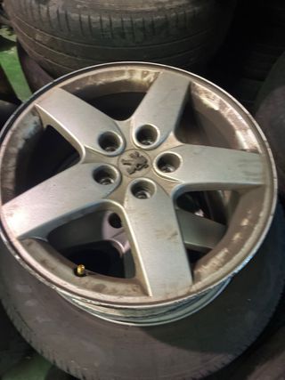 Llantas Peugeot 406 16 pulgadas