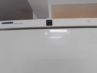 Nevera Liebherr blanca