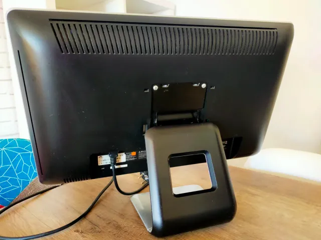 Monitor Táctil HP 2310ti Negro