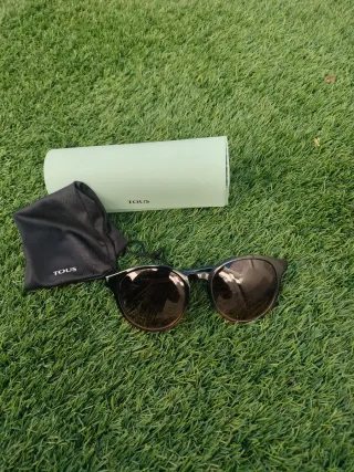 Gafas de sol Tous negras y marrones