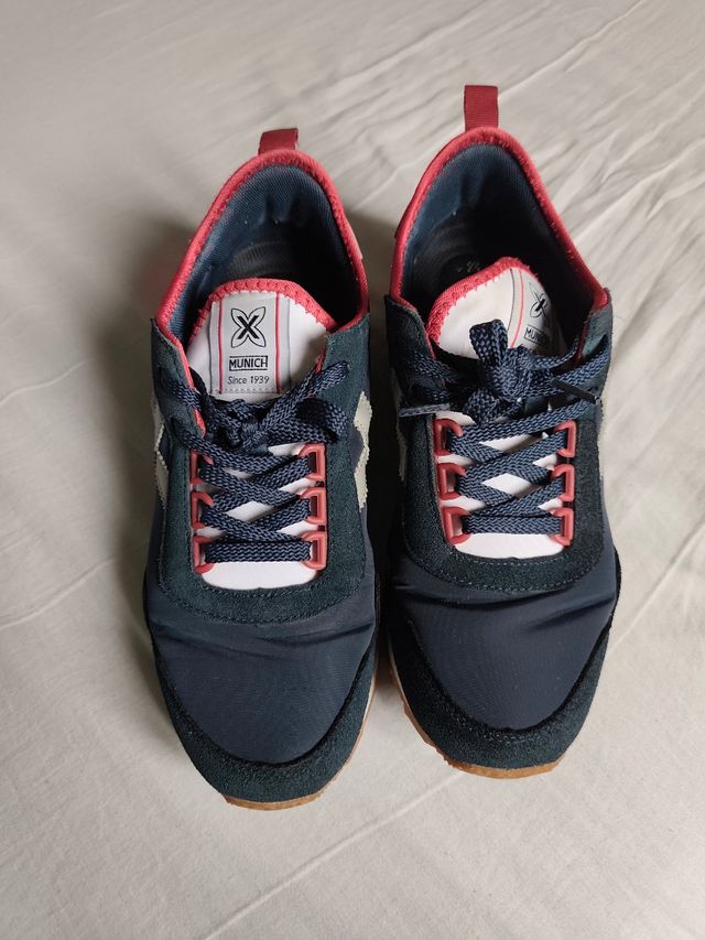 Zapatillas Munich Azul y Rojo