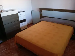 Habitación en alquiler para mujer