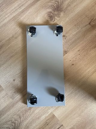 Base con ruedas para PC