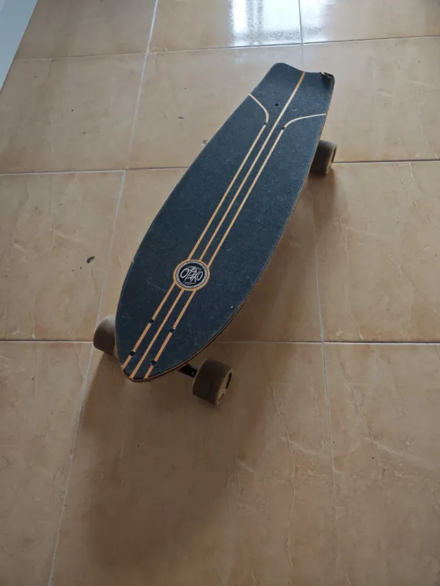 Monopatín.solo Melilla.bo rebajo