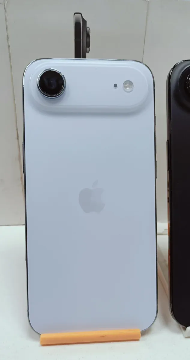 iPhone AIR 256GB Negro/Blanco