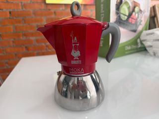 Cafetera Bialetti Moka Induction Roja