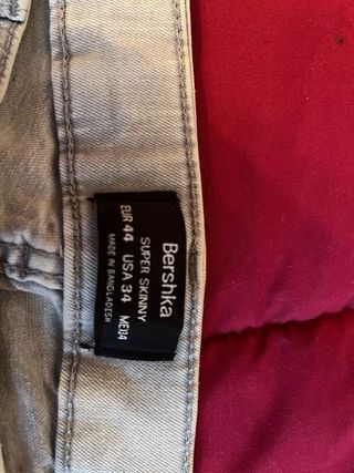Pantalones Bershka Talla 44 Gris