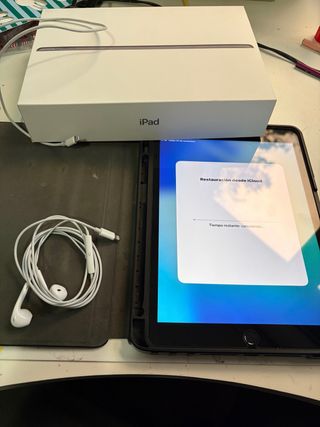 iPad 9ª Gen (2021) + Caja + Funda + Auriculares